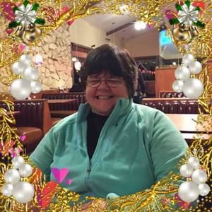 Meet your Posher, Debbie